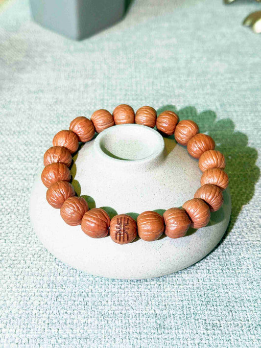 “Echograin” Sacred Walnut Bracelet – Handcrafted Rhythm of Stillness
