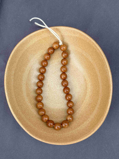 “Shanyin” Sacred Walnut Handheld Mala — Palm-Rested Beads for Quiet Focus
